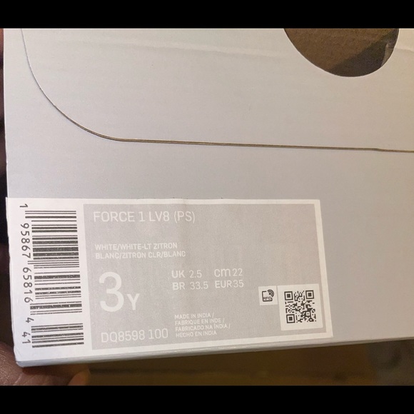 Nike Air Force 1 - Picture 10 of 10